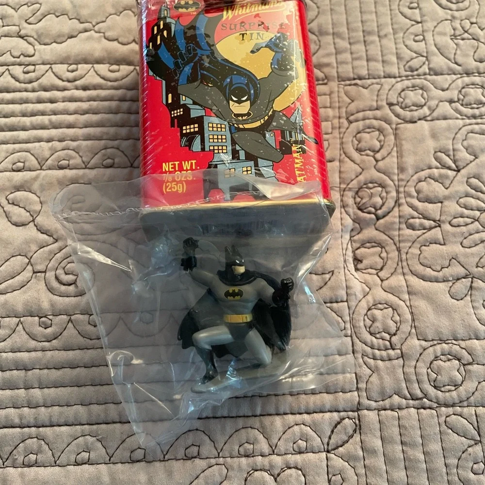 Whitmans surprise Batman tin  1997. - Picture 3 of 5